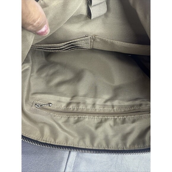 (E4) Baggallini Durable Sydney Black Cross Body Bag Purse Travel Pockets - Picture 11 of 13